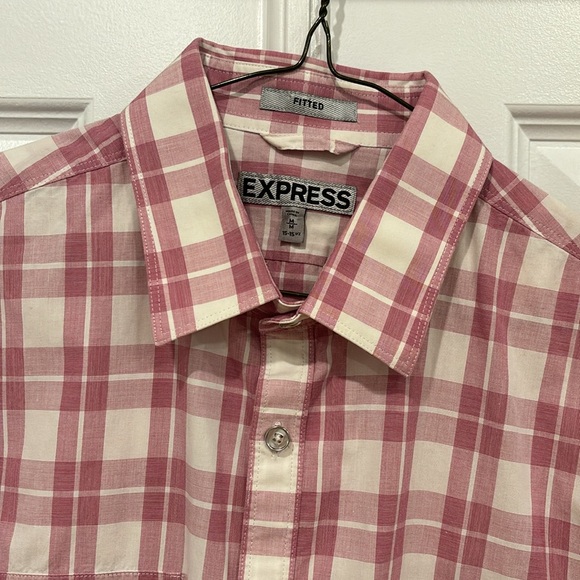 Men’s express fitted button down Medium - Picture 2 of 6